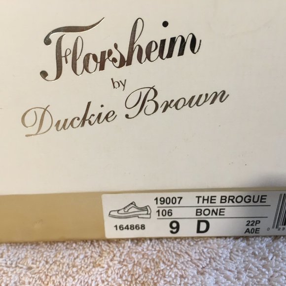 FLORSHEIM BY DUCKIE BROWN BROGUESBRAND NEW IN BOXFIRST QUALITY